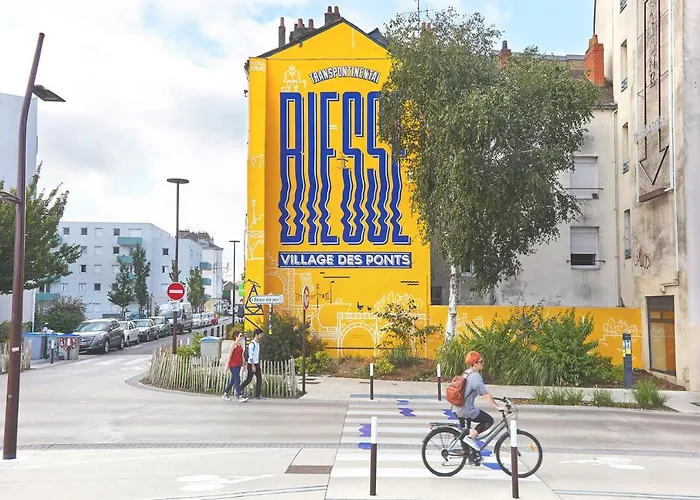 Cosy Sur L'ile De / Proche Tramway Apartment