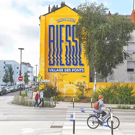 Cosy Sur L'ile De / Proche Tramway Apartamento