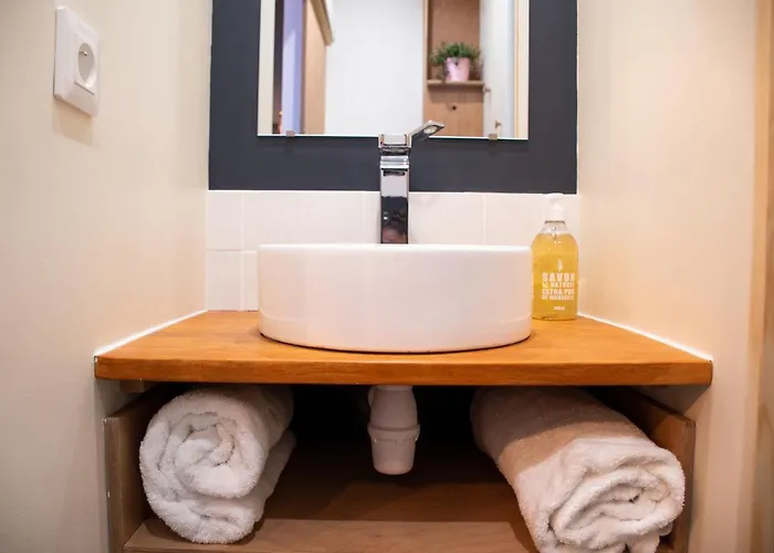 Apartmán Cosy Sur L'ile De / Proche Tramway